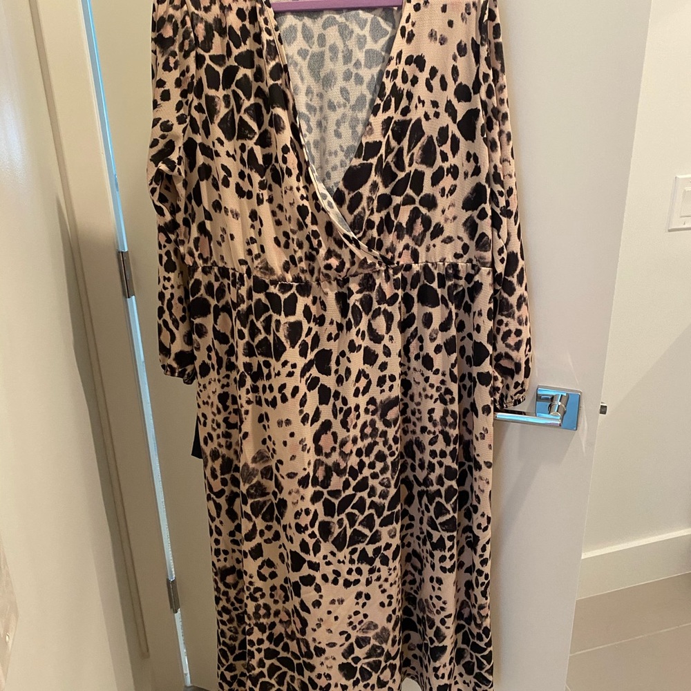 Leopard print calf length midi dress